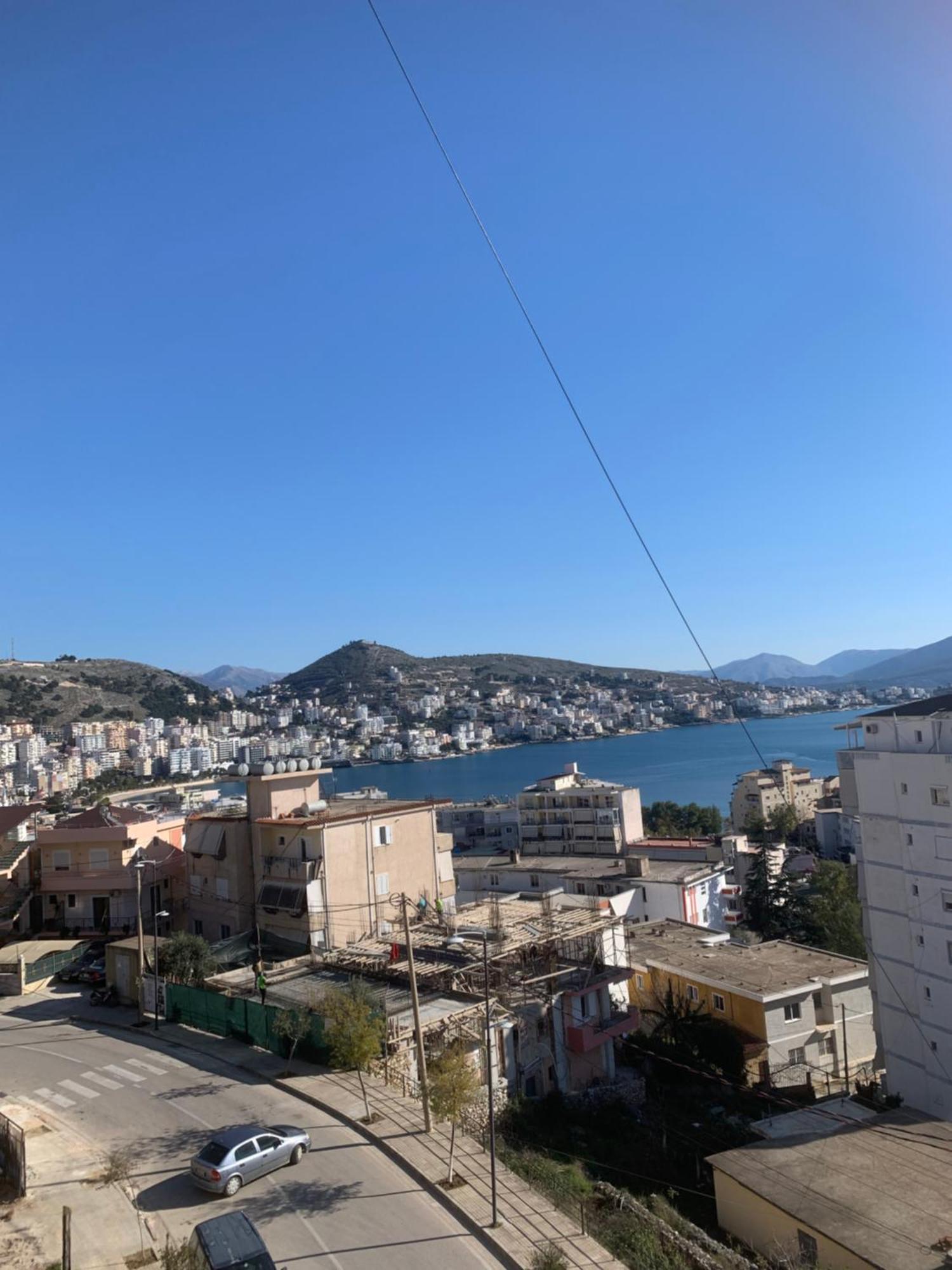 Guest - Sea Breeze Apartments Sarandë Exteriör bild